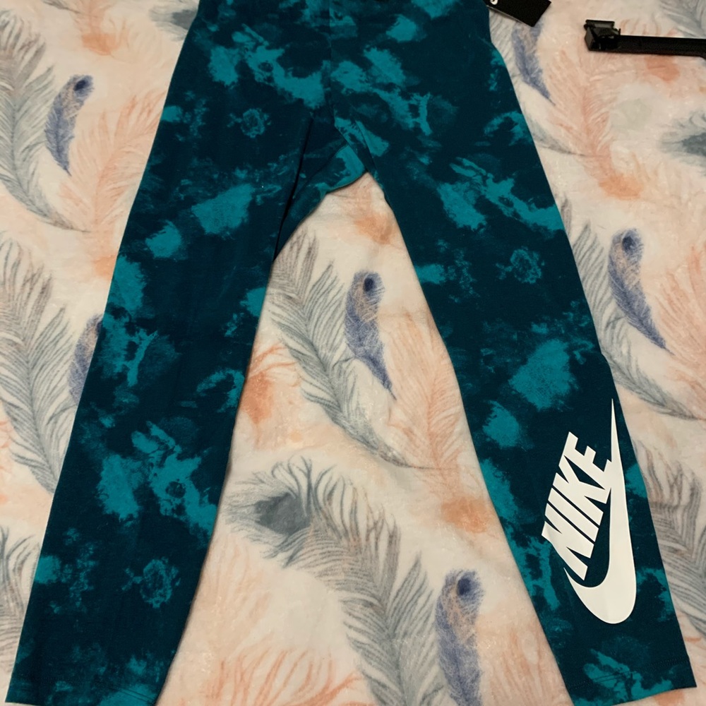 Nike leggings